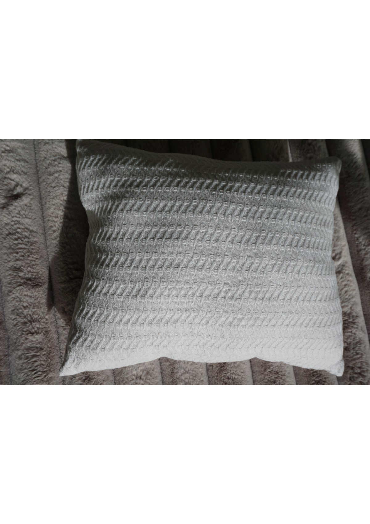 Pillow 18x18 Beyaz