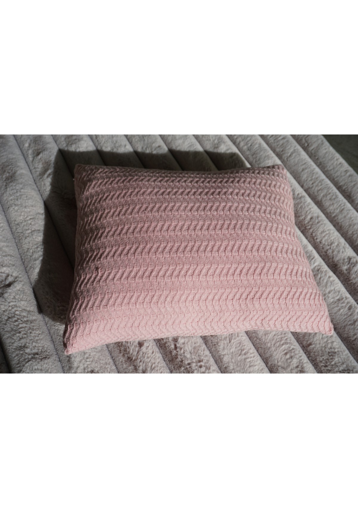 Pillow 18x18 Pembe