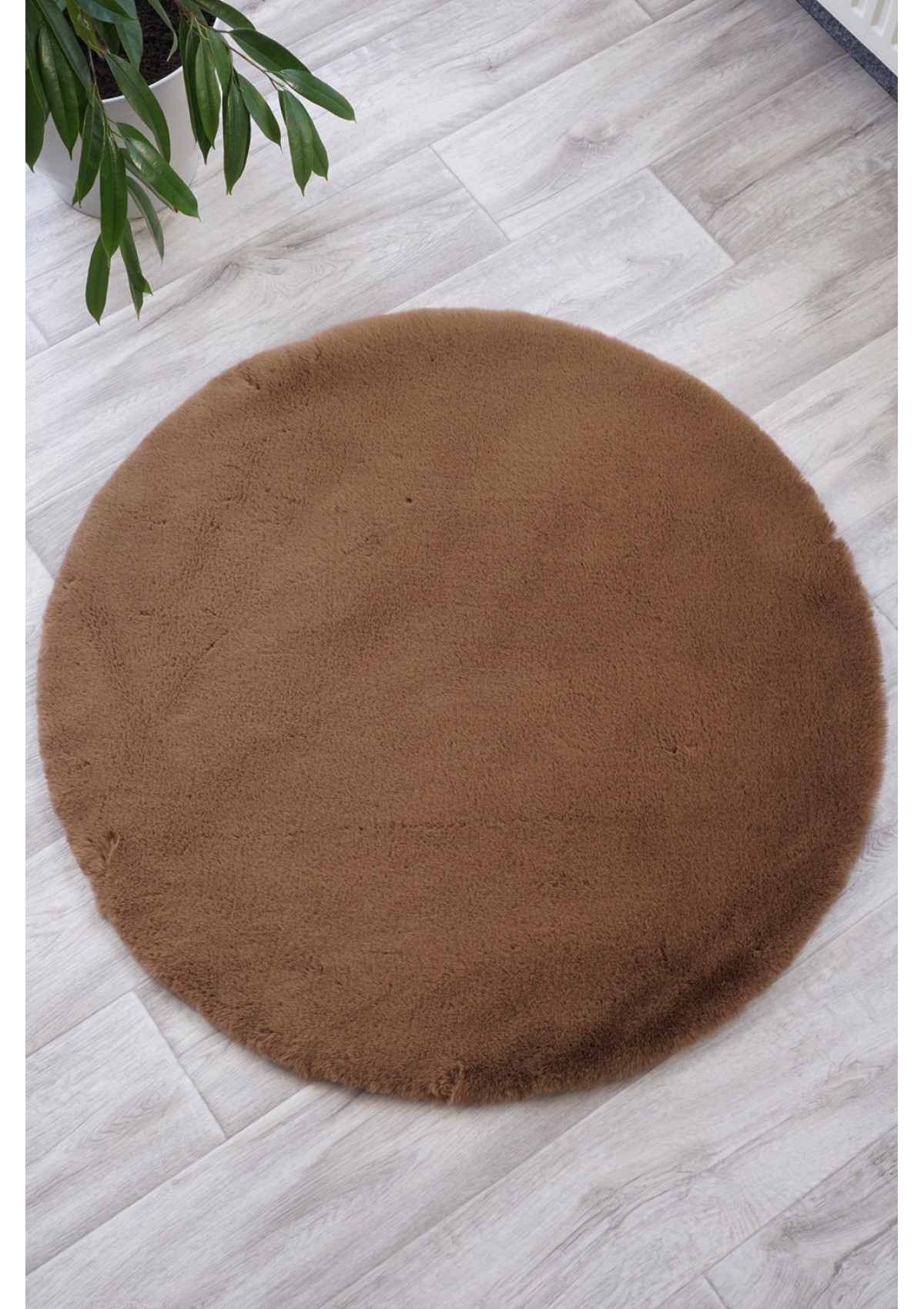 ESTERA TPR Brown